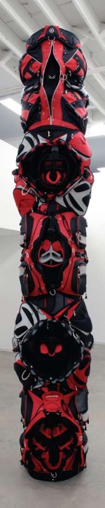 1980, 2007, golf bags, cardboard tube Courtesy of Catriona Jeffries Gallery, Vancouver. Photo: Scott Massey